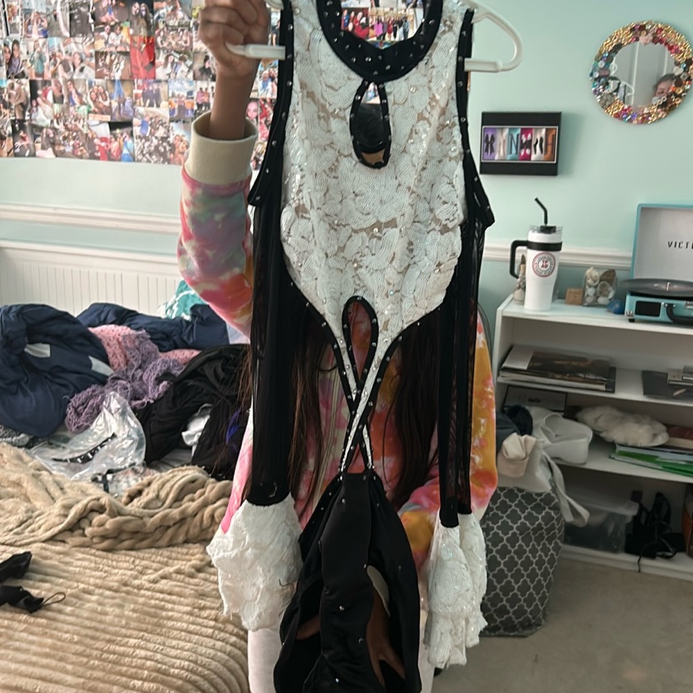Dance costume